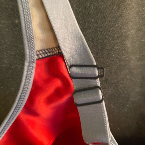 Freya Sonic Sports Bra 36C w/ underwire - Picture 7 of 8